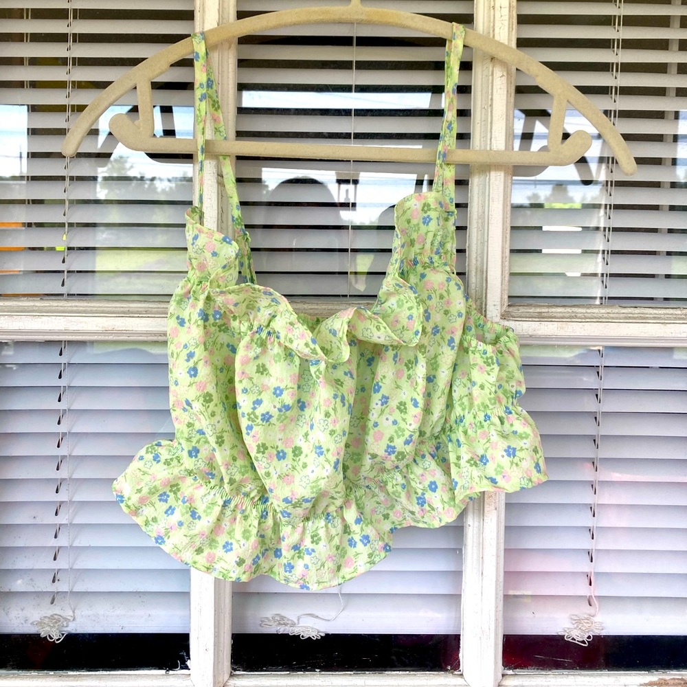 green summer crop top with flowers
